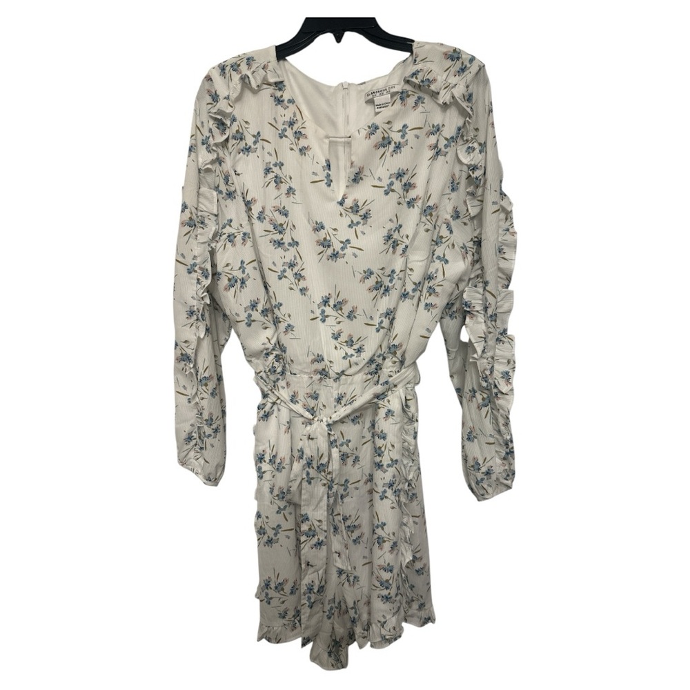 NWOT Glamorous Curve Chic Floral Romper